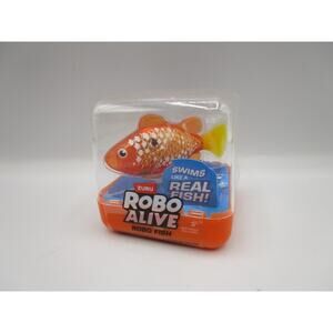 Zuru Robo Alive Robo Fish Orange Yellow Tail Water Activated Swim Color Changing